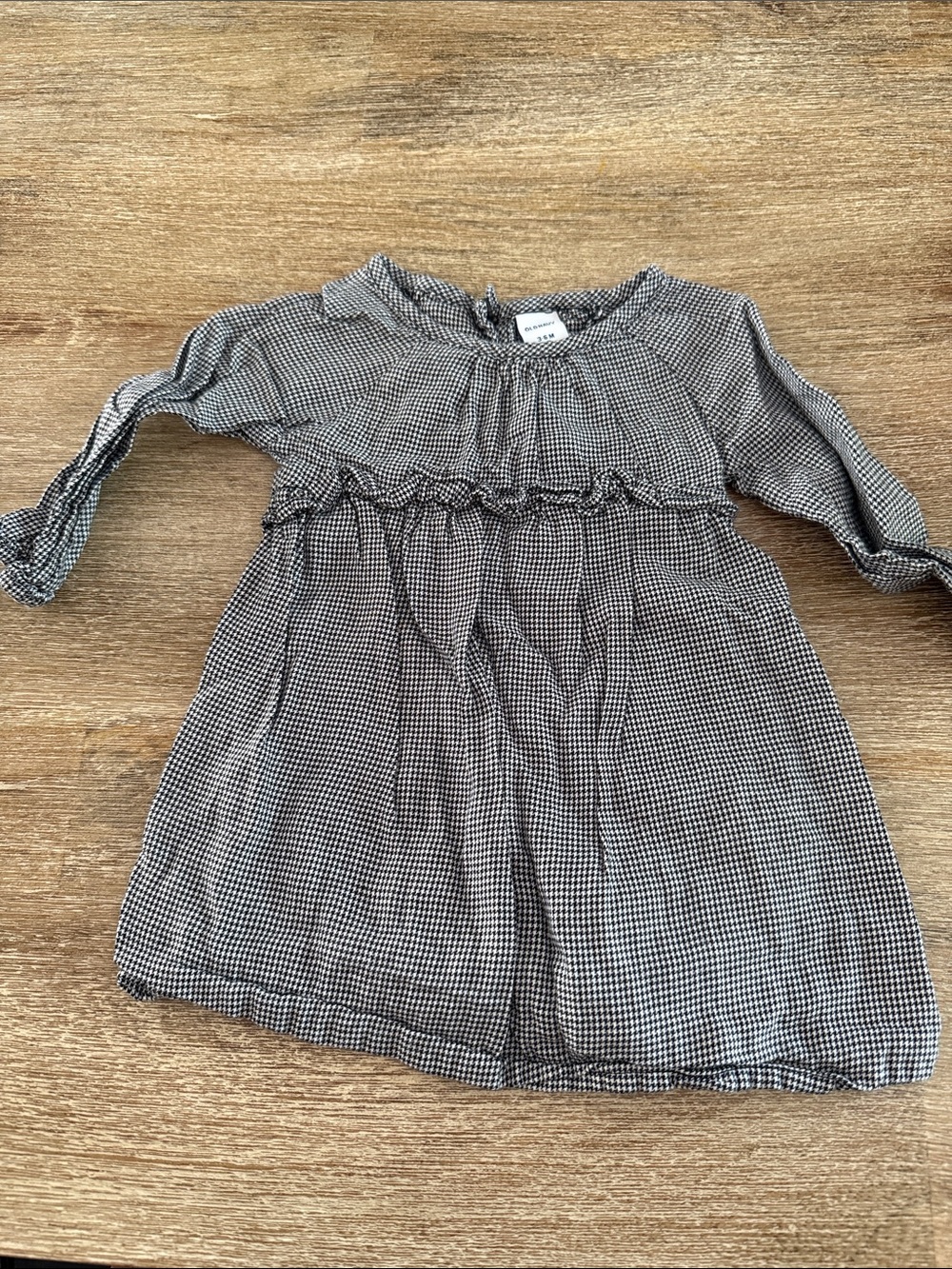 Old Navy Black & White Gingham Long Sleeve Girls Dress
